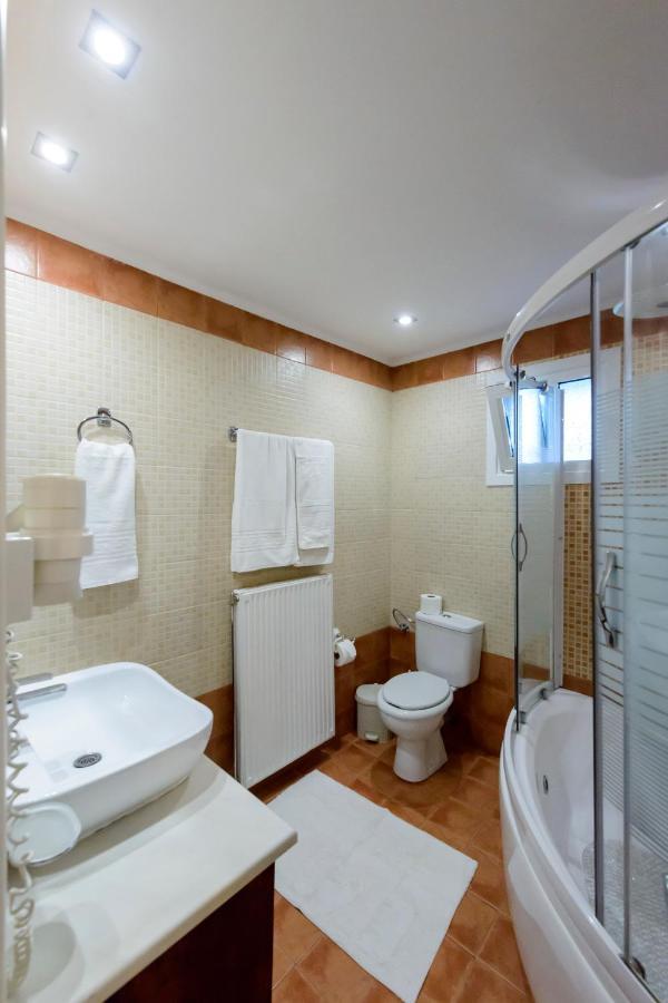 Villa Maxim With Private Pool & Tennis Court Halikounas 外观 照片
