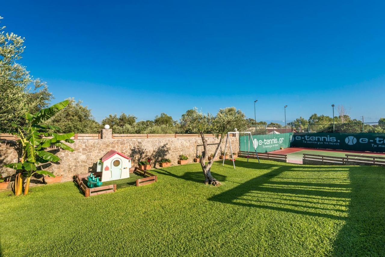 Villa Maxim With Private Pool & Tennis Court Halikounas 外观 照片