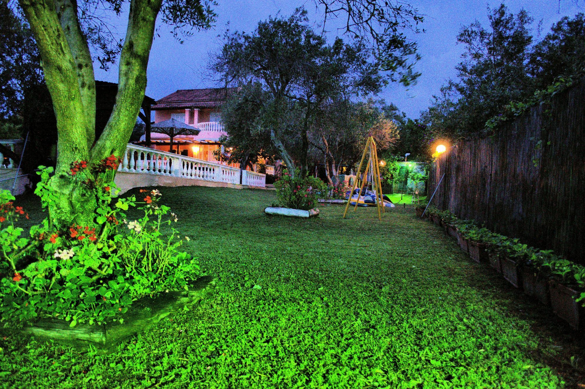 Villa Maxim With Private Pool & Tennis Court Halikounas 外观 照片